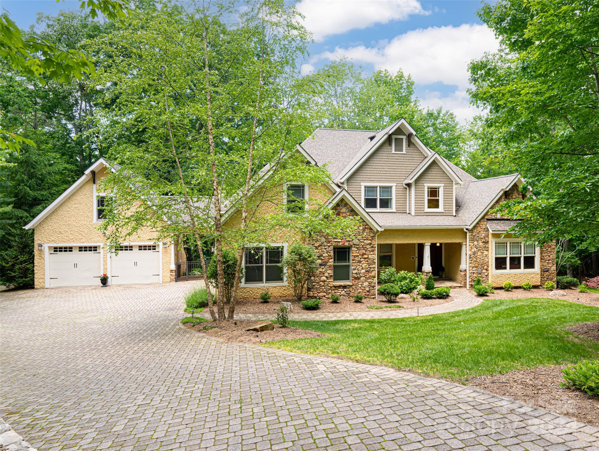 Biltmore Lake - Residential