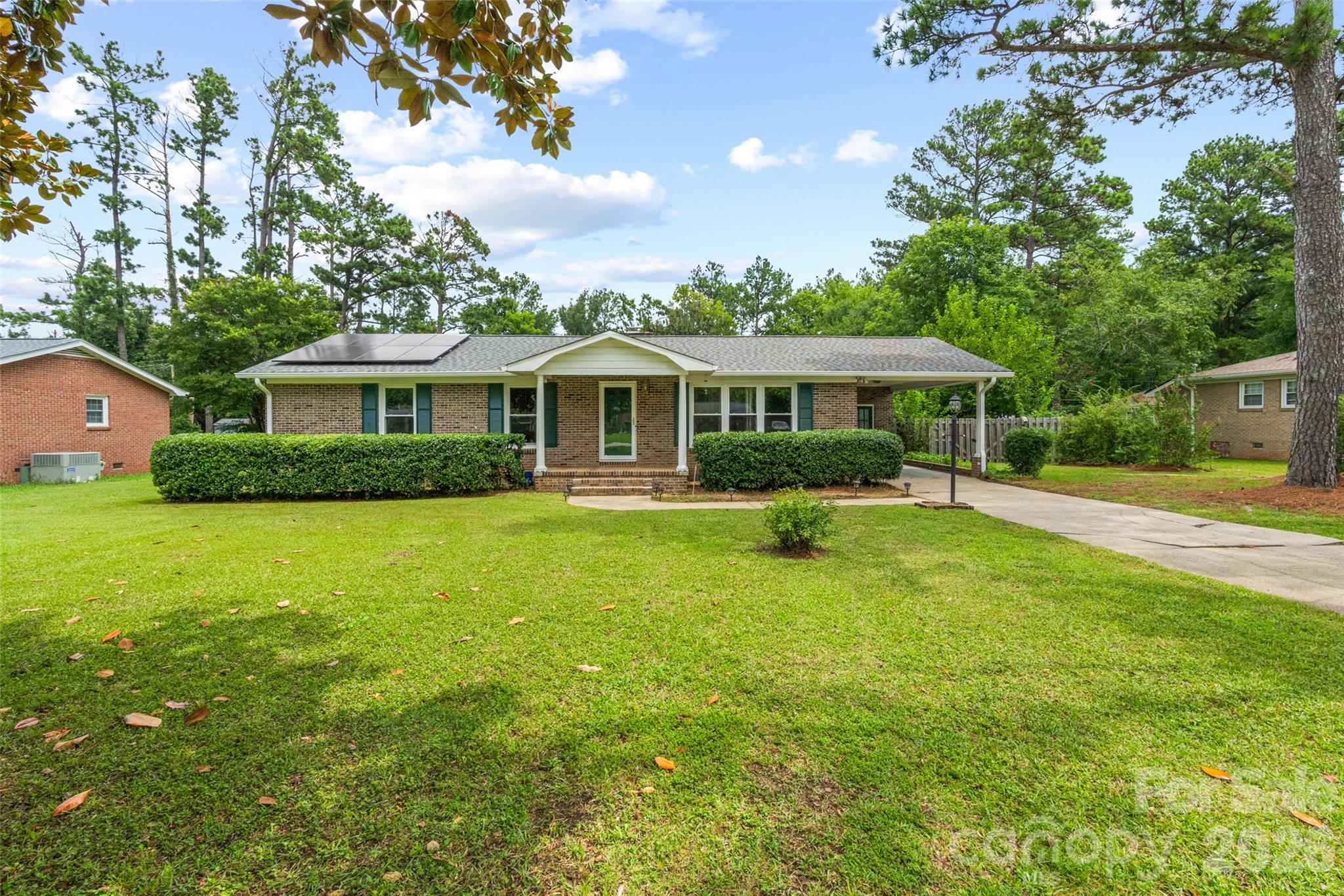 753 Schuyler Drive