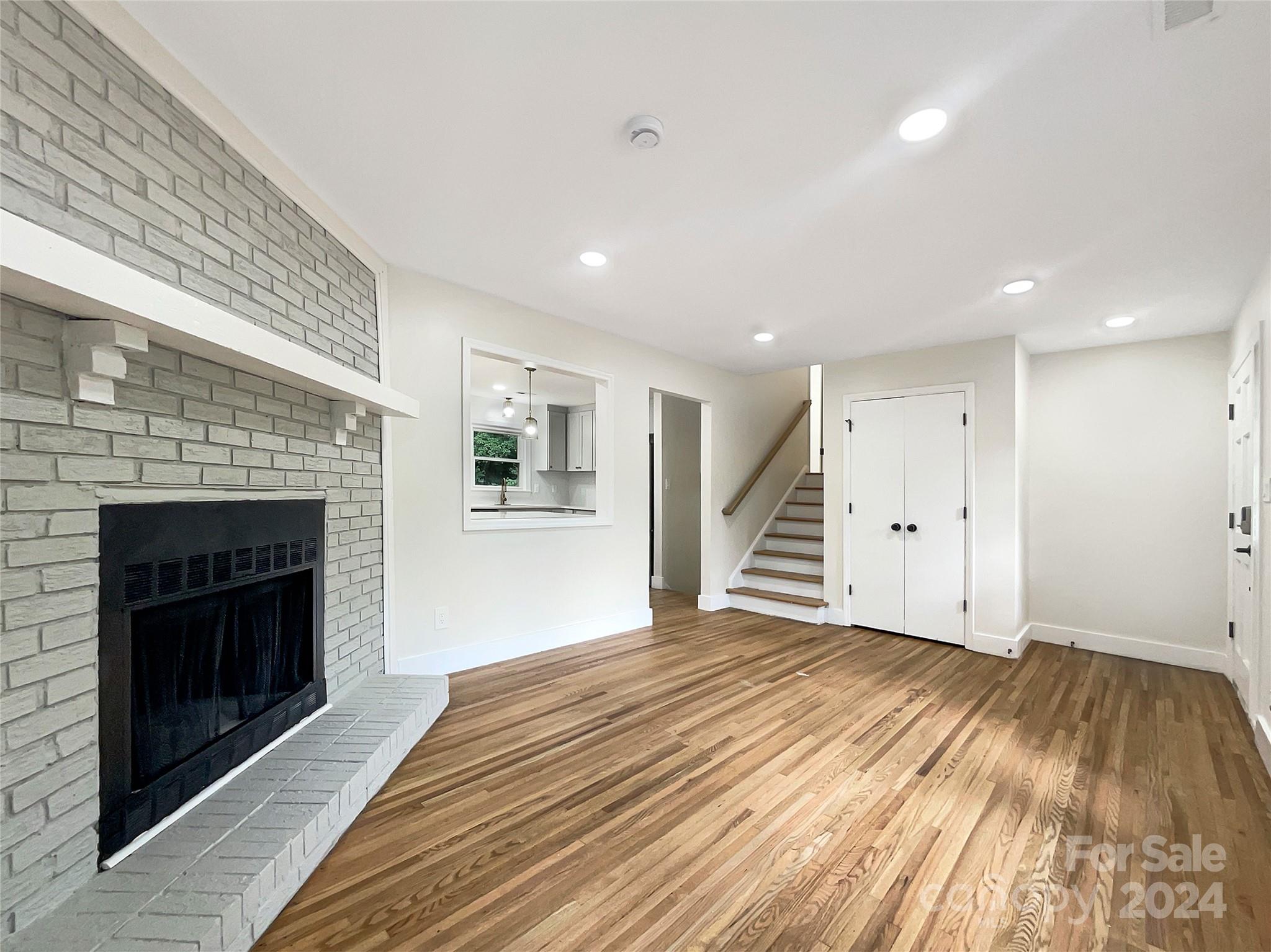 Pine Forest - Residential