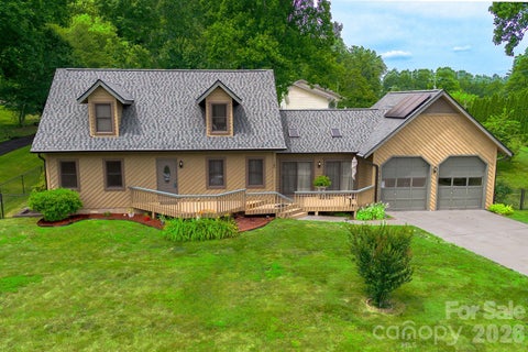 Photo of 100 Forest Park Drive, Hendersonville, NC 28792 (MLS # 4400855)