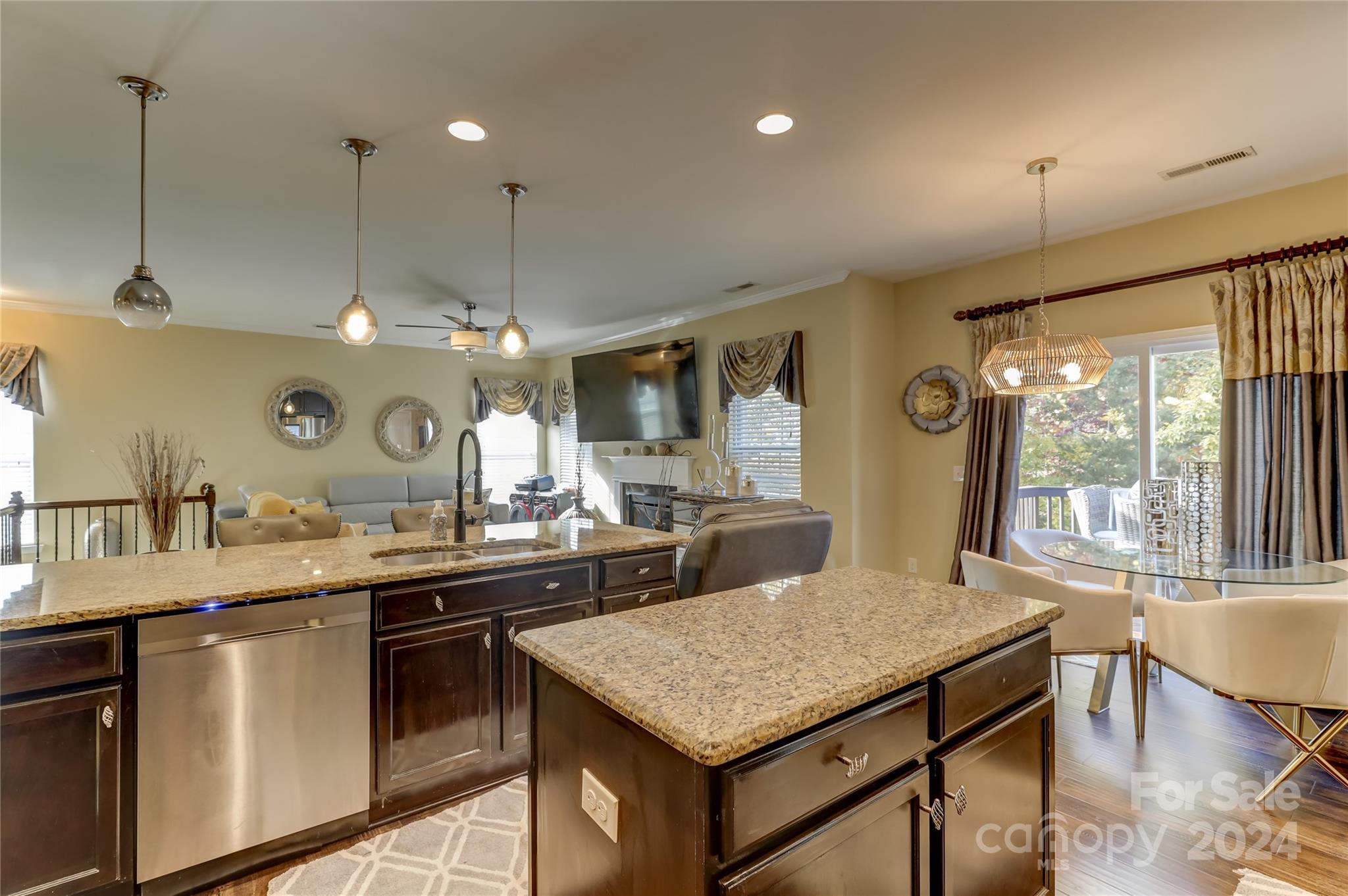 Creekshire Estates - Residential