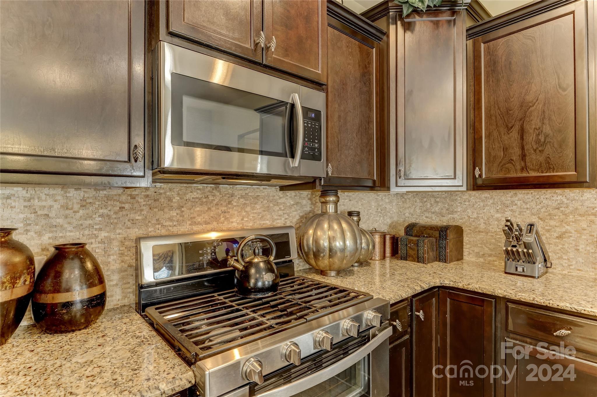 Creekshire Estates - Residential