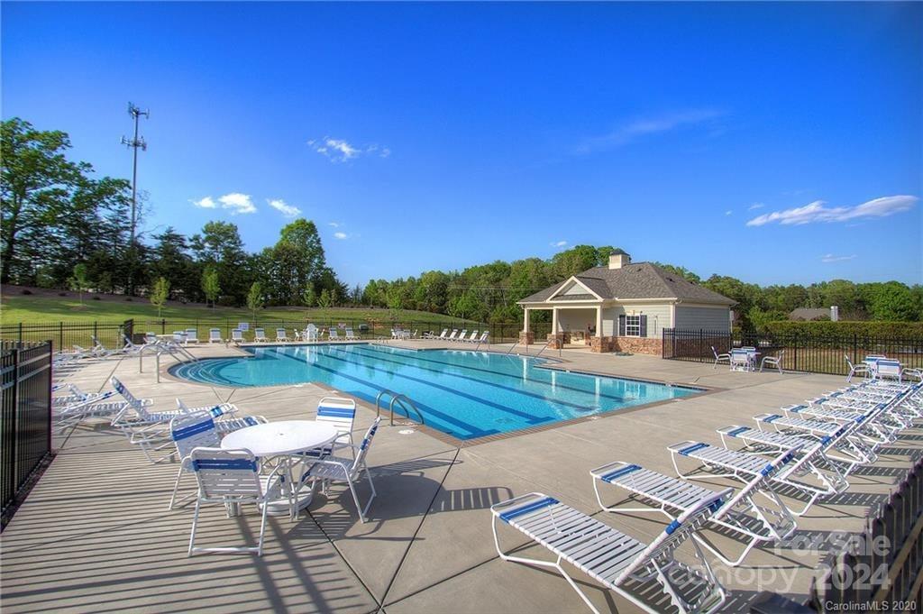 Creekshire Estates - Residential