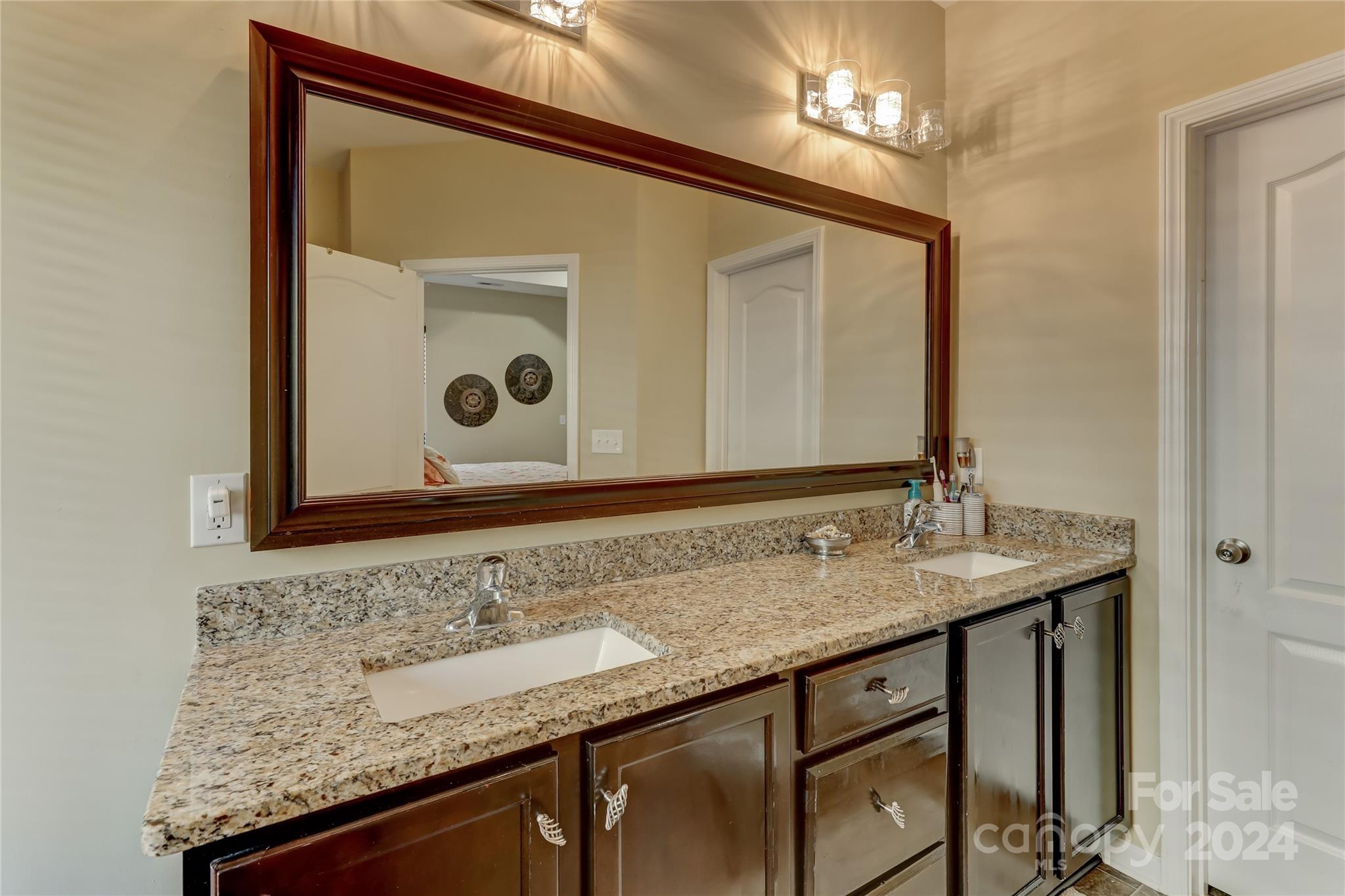 Creekshire Estates - Residential