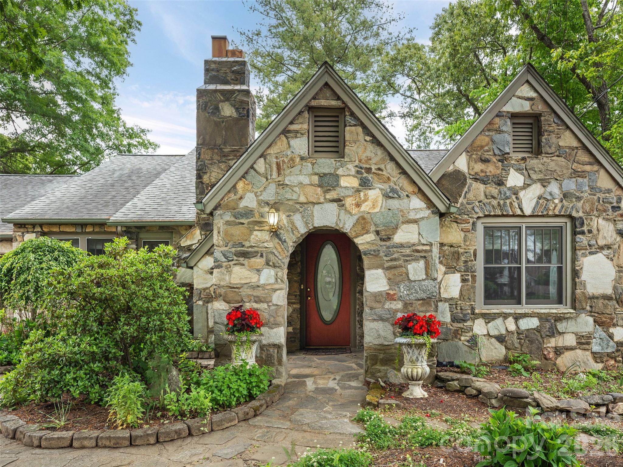 115 Oakland Road