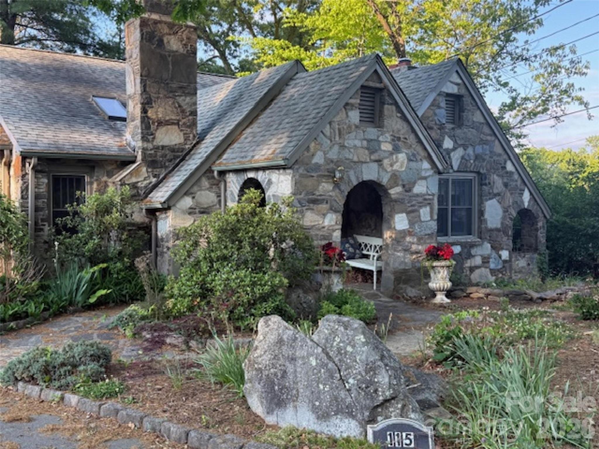 115 Oakland Road