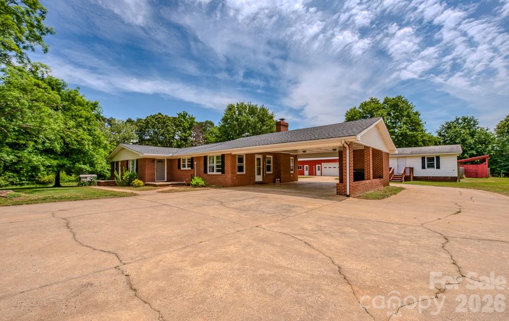 1241 County Line Road