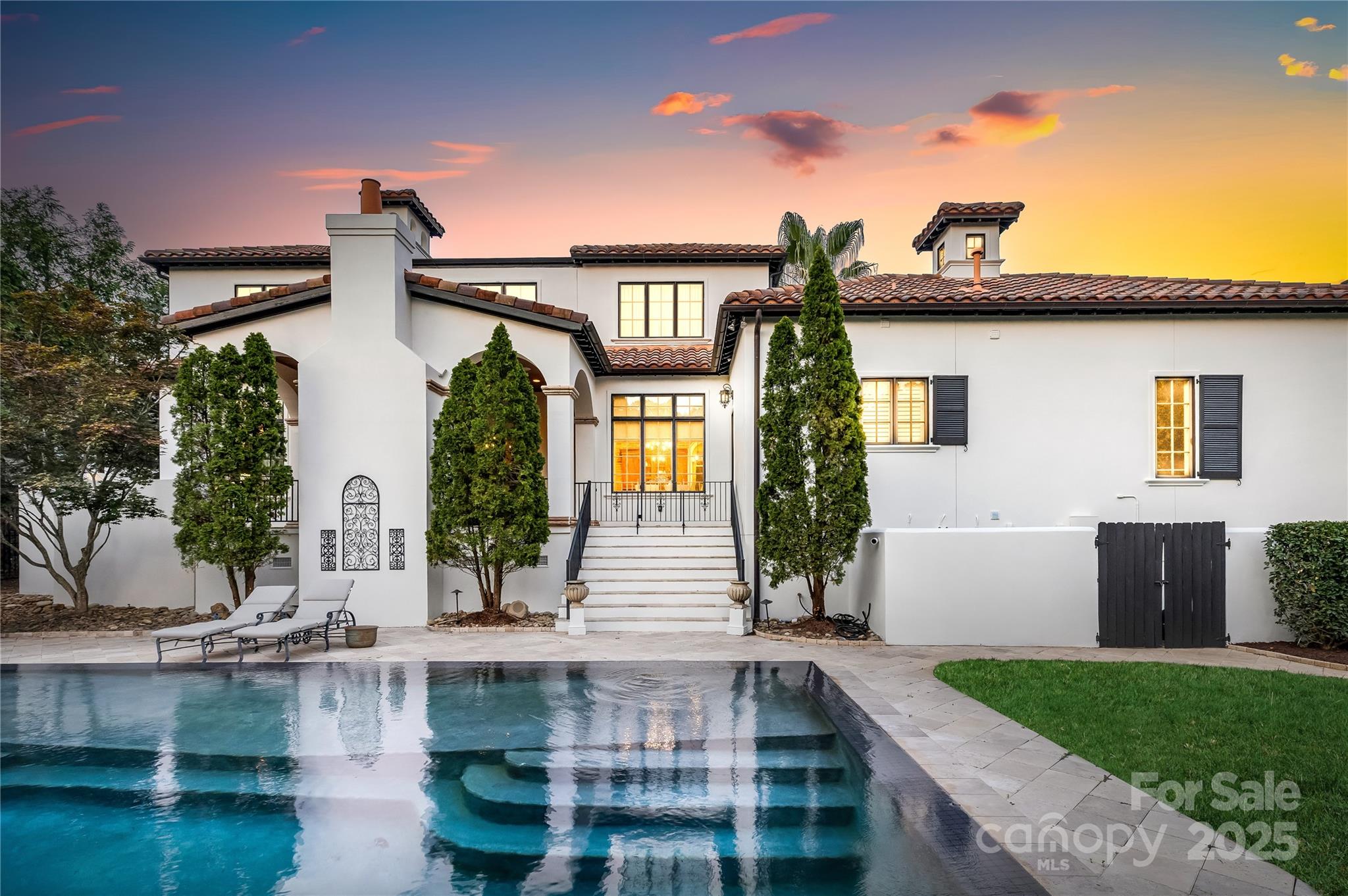 6330 Saint Stephen Lane