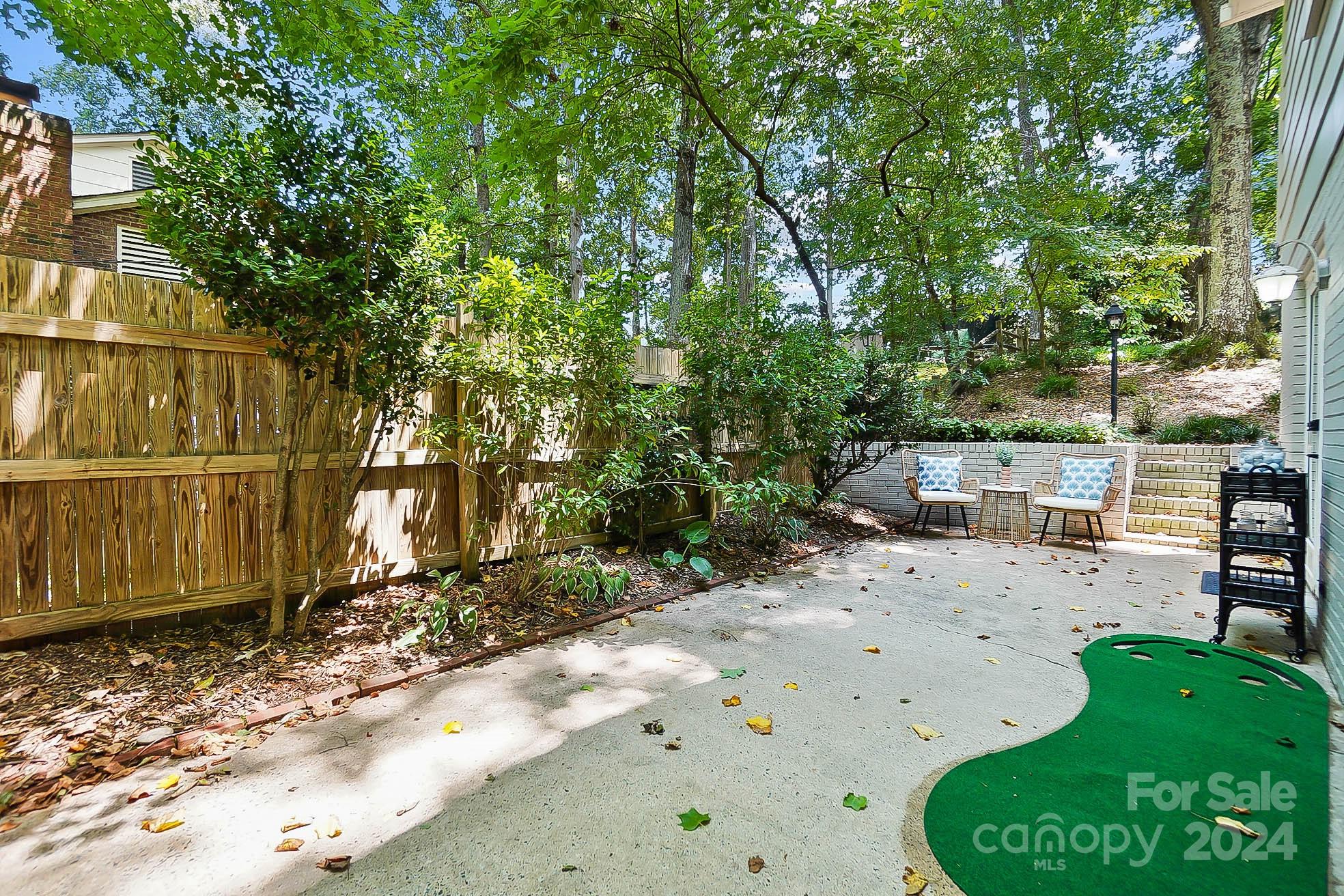 Beverly Woods - Residential