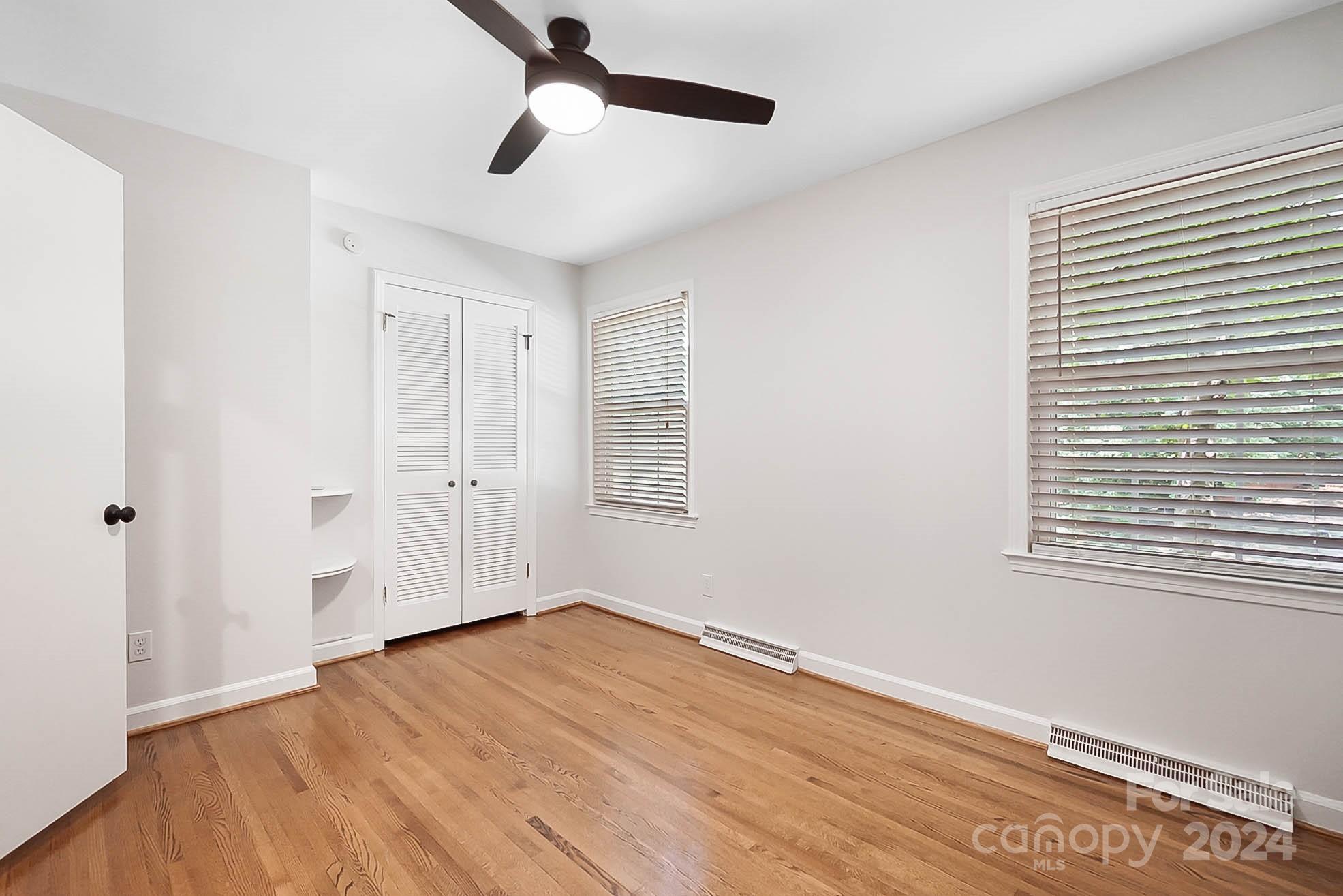 Beverly Woods - Residential