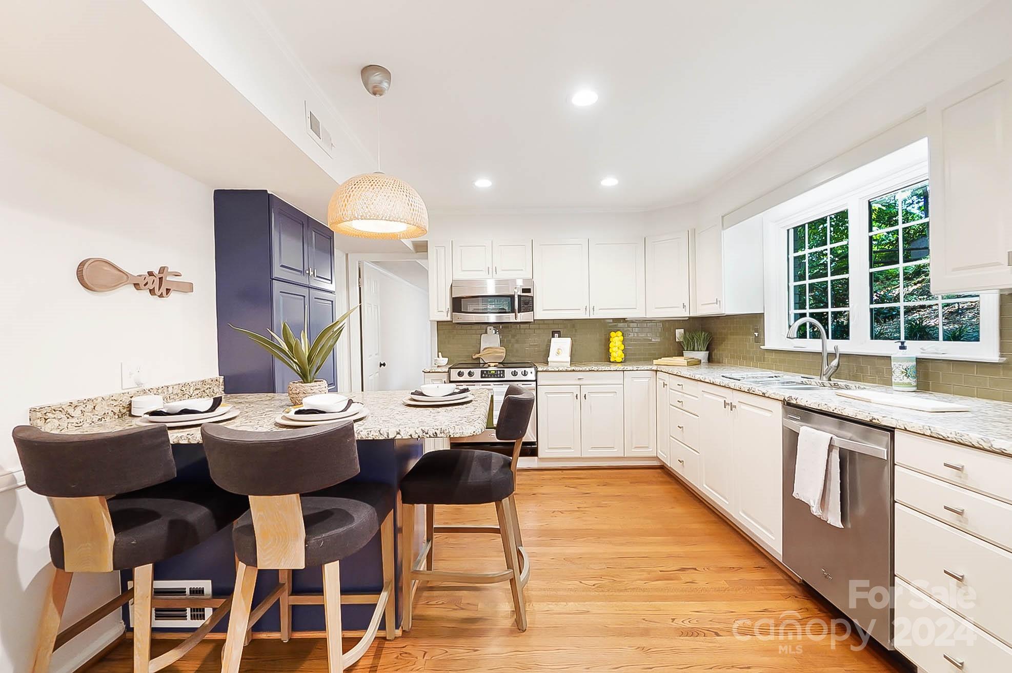 Beverly Woods - Residential