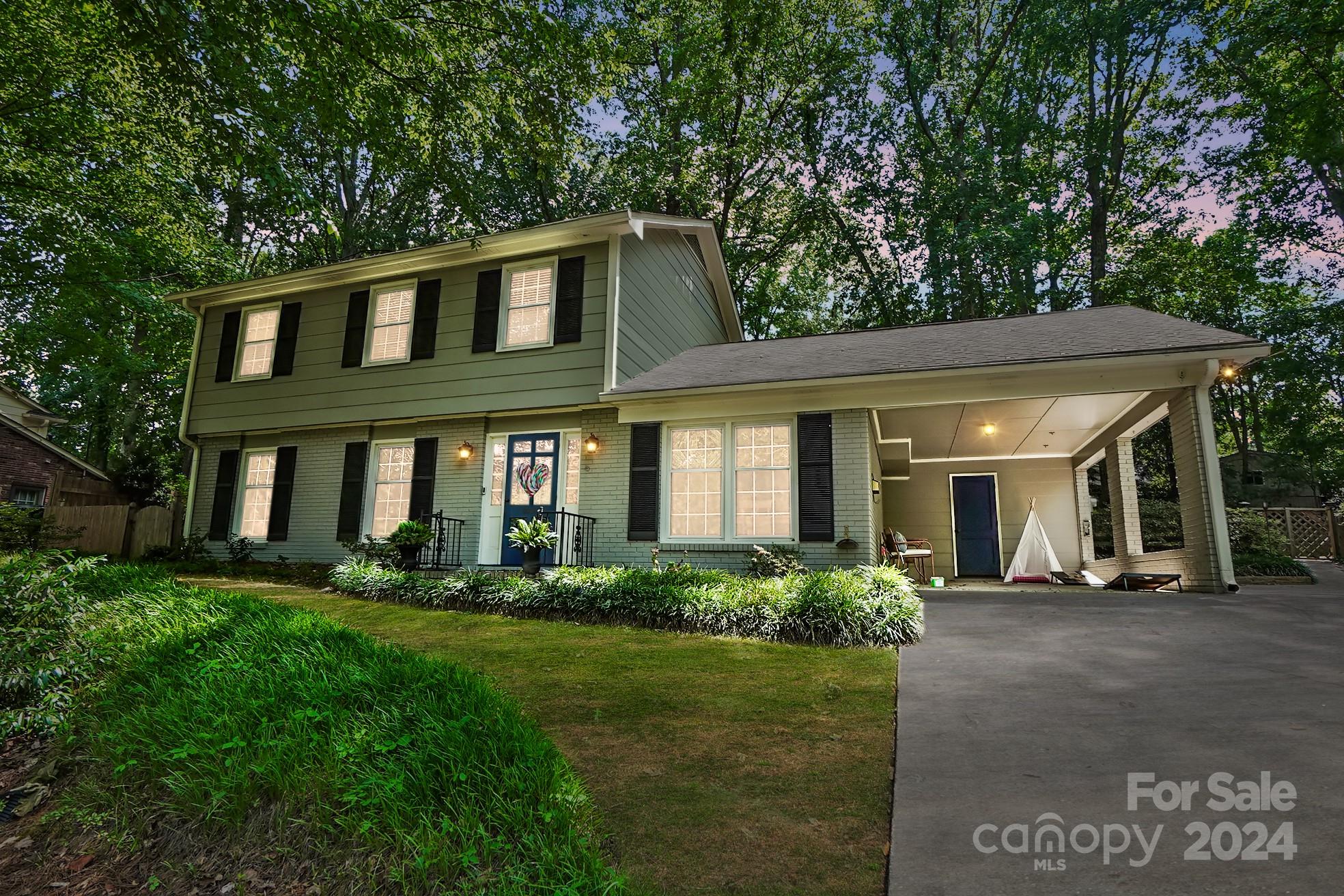 Beverly Woods - Residential