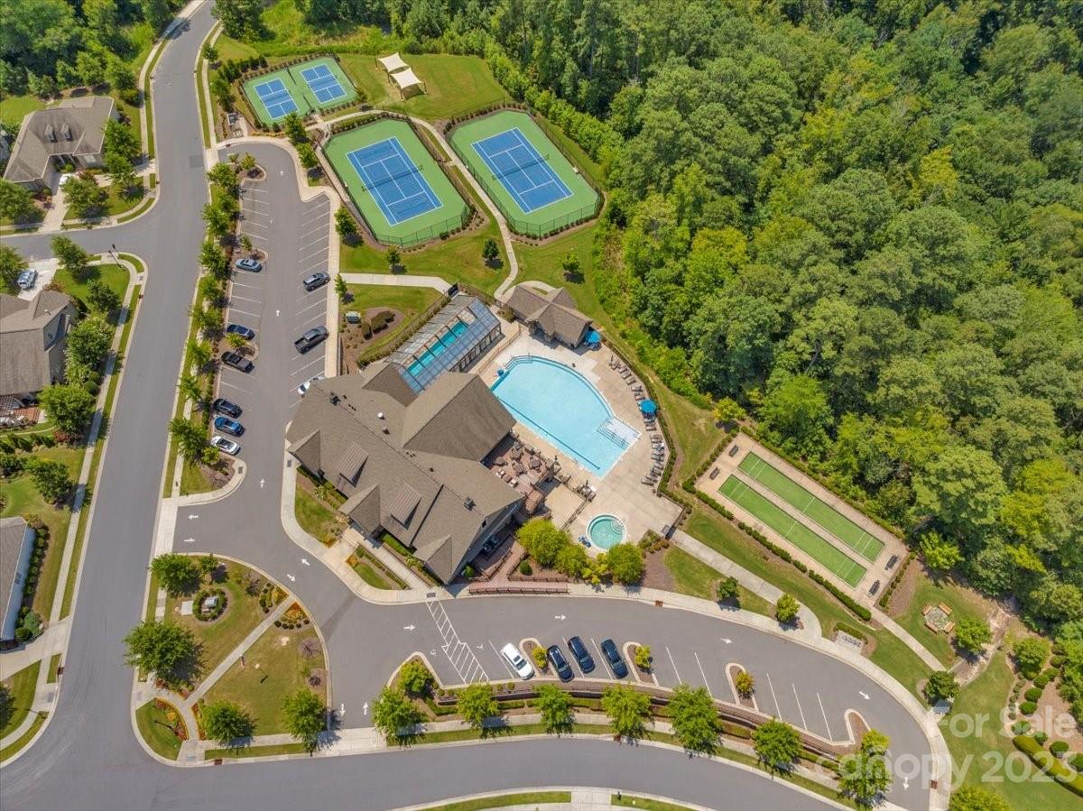 Regency at Palisades - Residential