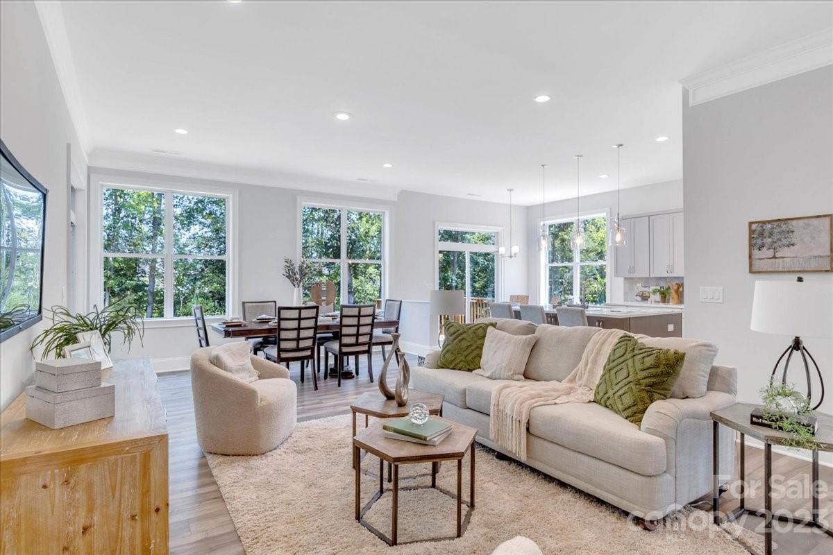 Regency at Palisades - Residential