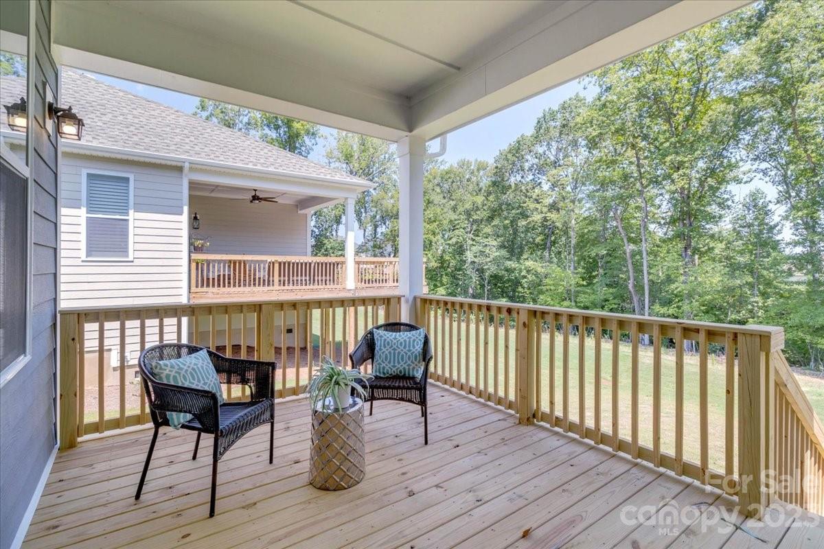 Regency at Palisades - Residential