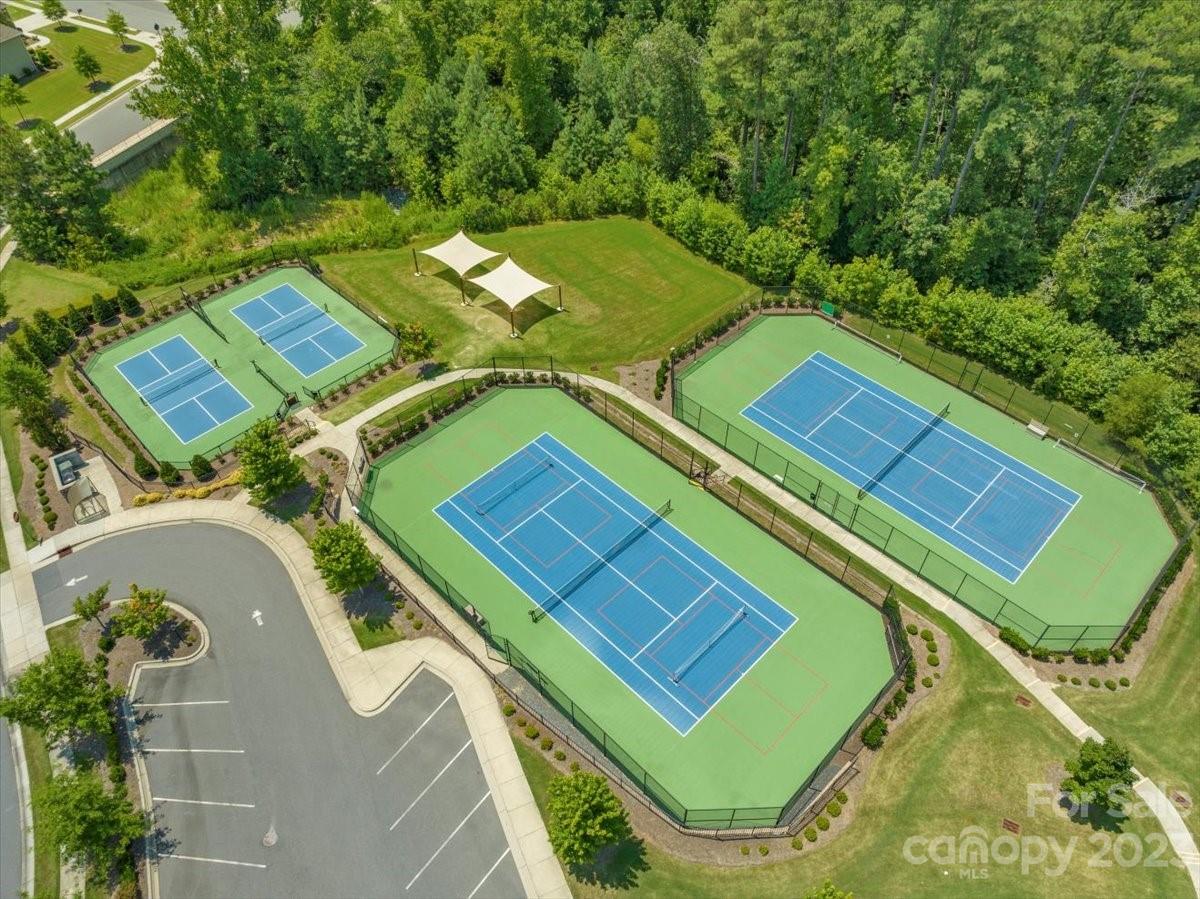 Regency at Palisades - Residential