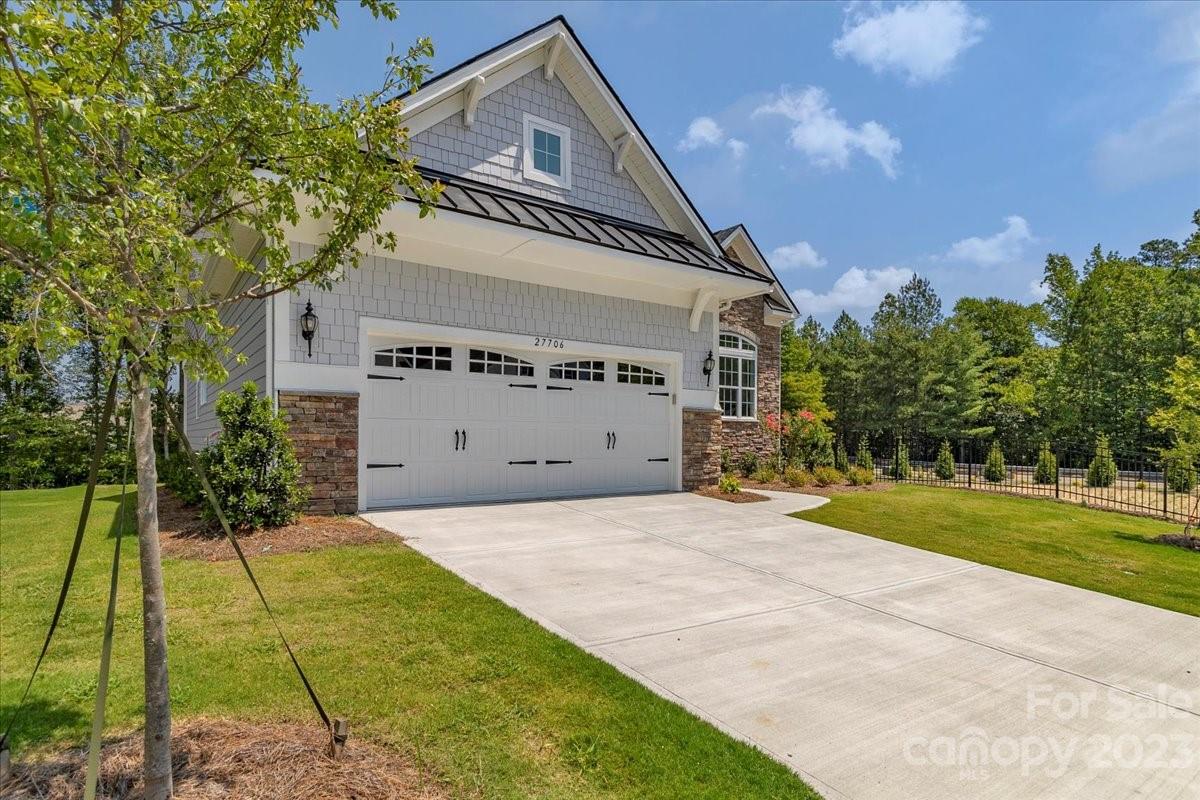 Regency at Palisades - Residential