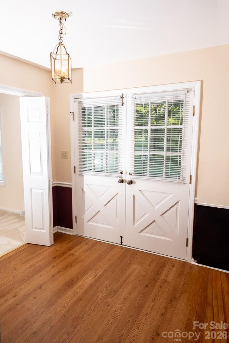 3401 Tracelake Drive