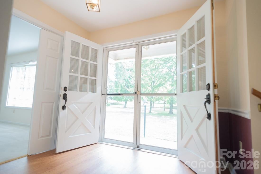 3401 Tracelake Drive