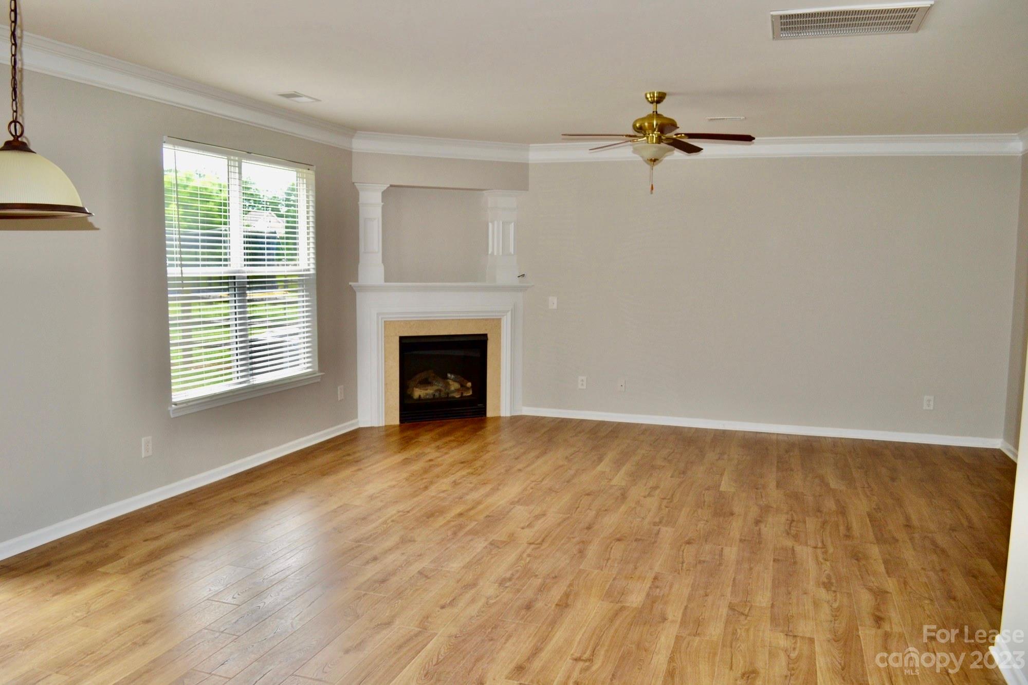 Crismark - Residential Lease