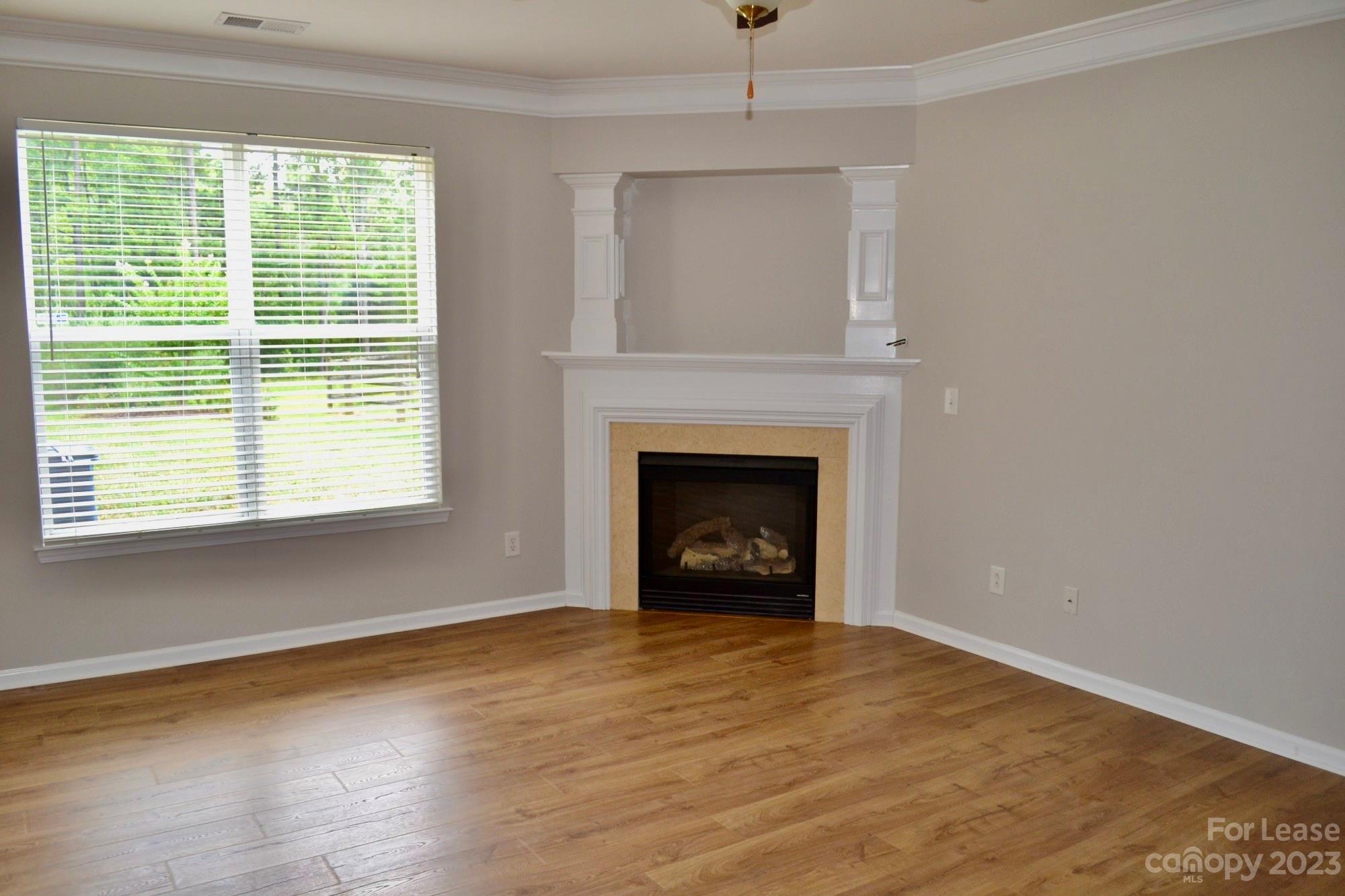 Crismark - Residential Lease