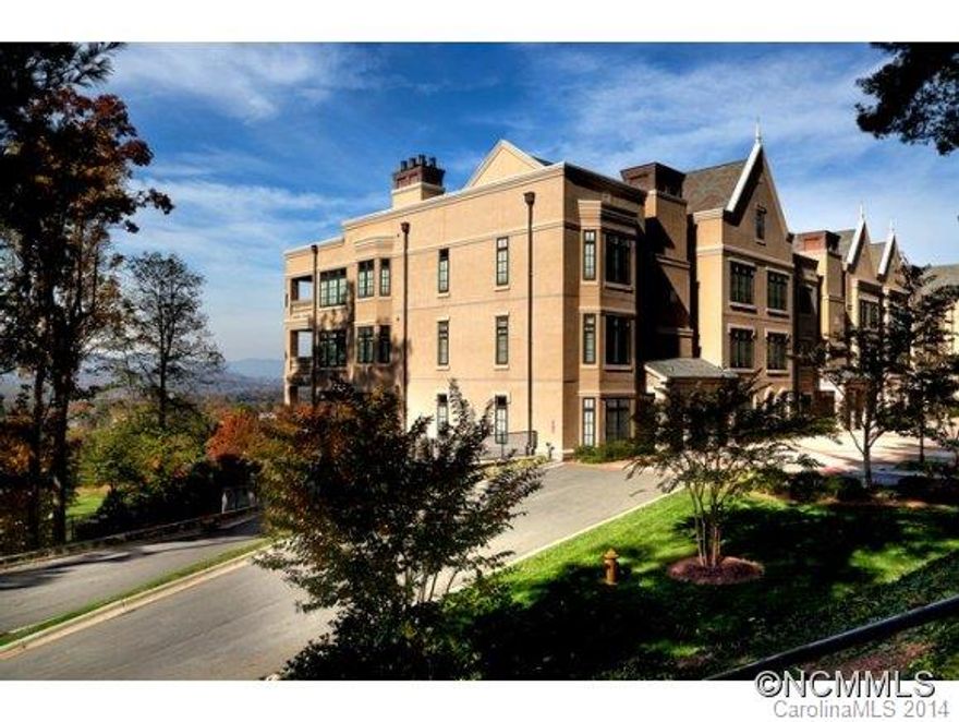Largest floor plan in The Fitzgerald and all on one level.  Luxury, privacy, and serenity.  Views of downtown, mountains, and sunsets.  Walk to Grove Park Inn for dinner or a glass of wine.  One of only six of this size.