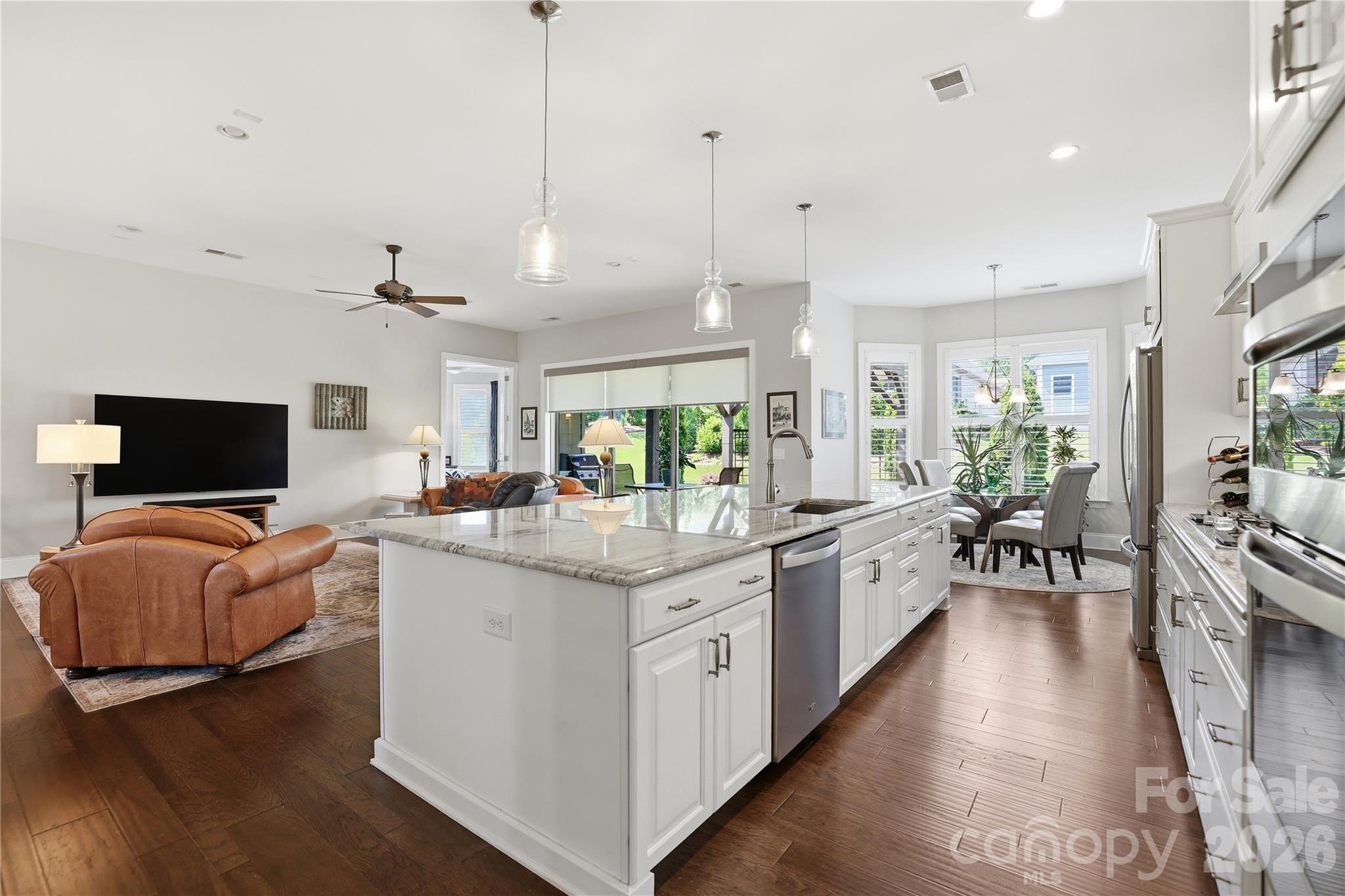 Regency at Palisades - Residential