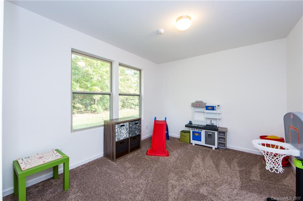 Villages at Fifth Avenue - Residential