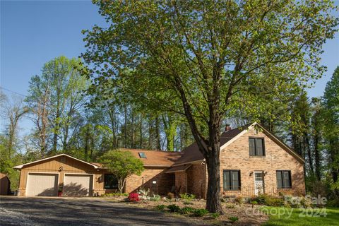 A home in Spruce Pine