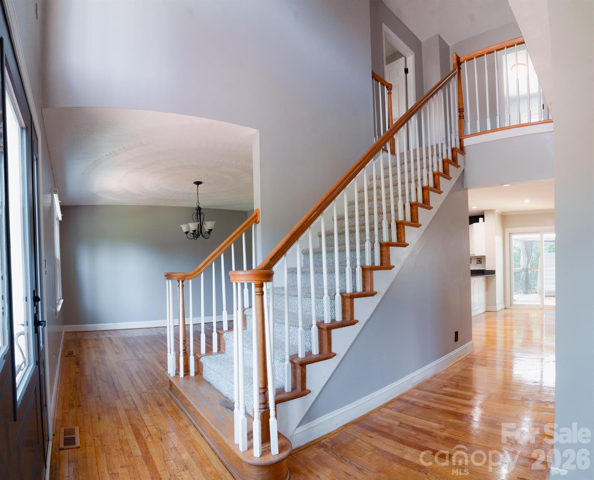 6567 Keeneland Trail