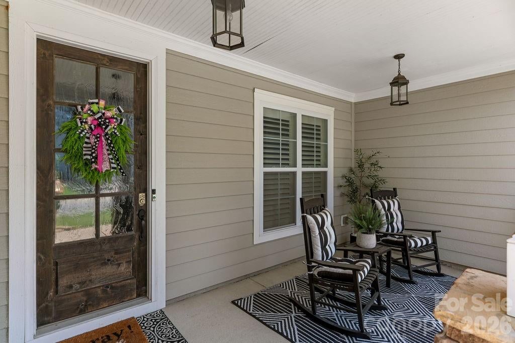 378 Broadleaf Drive