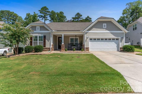 Photo of 378 Broadleaf Drive, Denver, NC 28037 (MLS # 4419947)