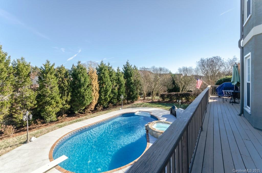 Beacon Knoll - Residential