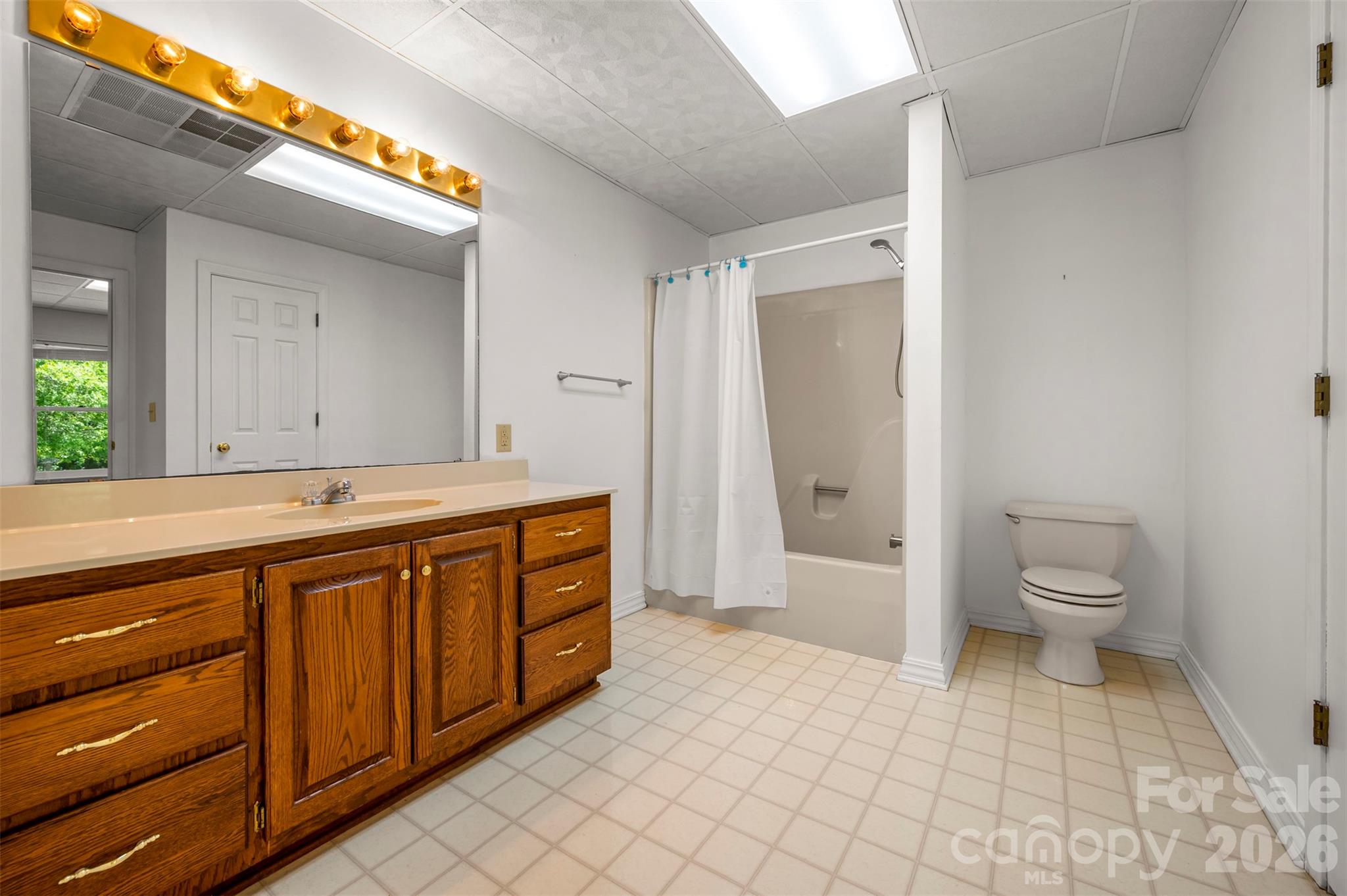 CF Gold - Residential