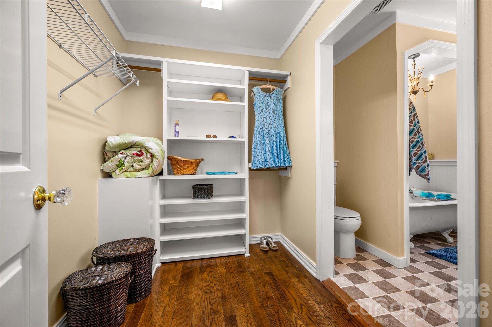 CF Gold - Residential