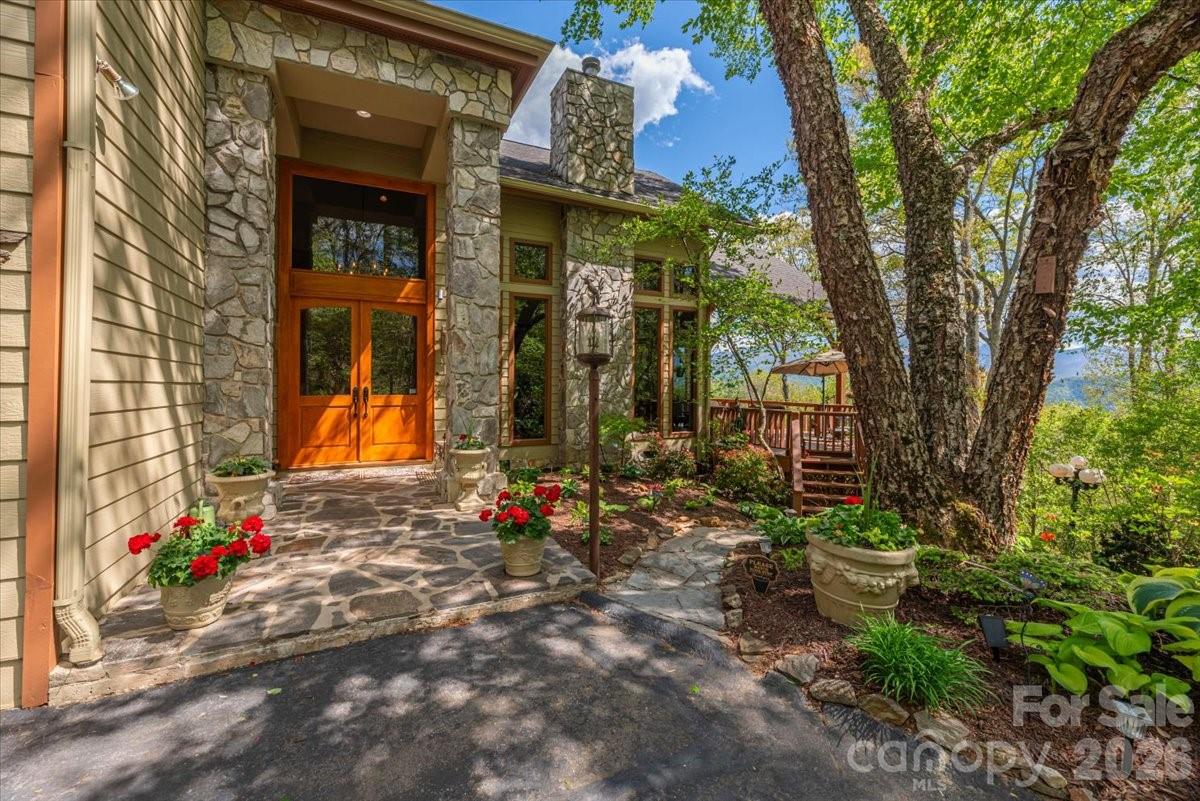 Laurel Ridge Country Club - Residential