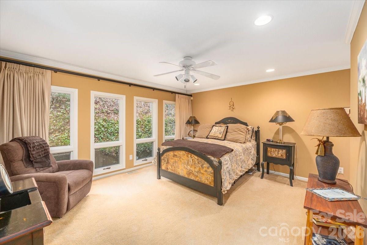 Laurel Ridge Country Club - Residential