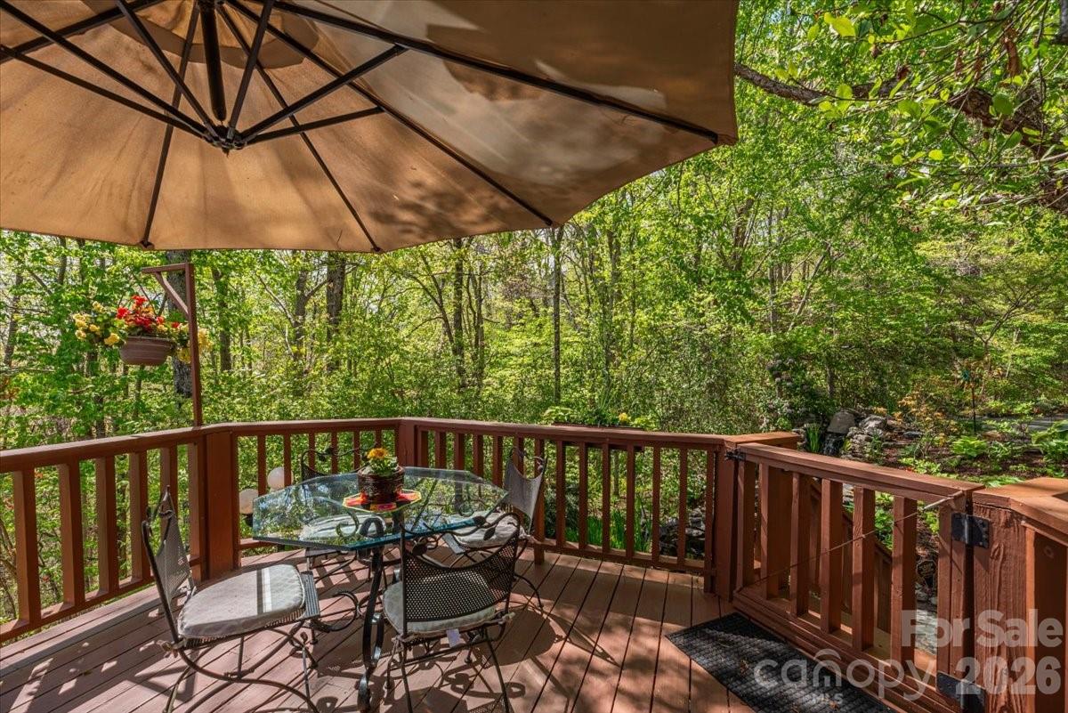 Laurel Ridge Country Club - Residential