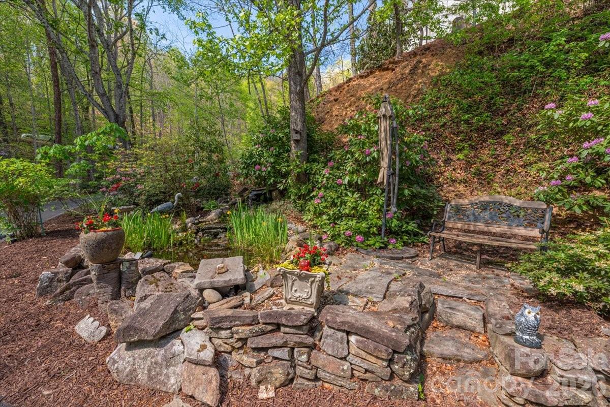 Laurel Ridge Country Club - Residential