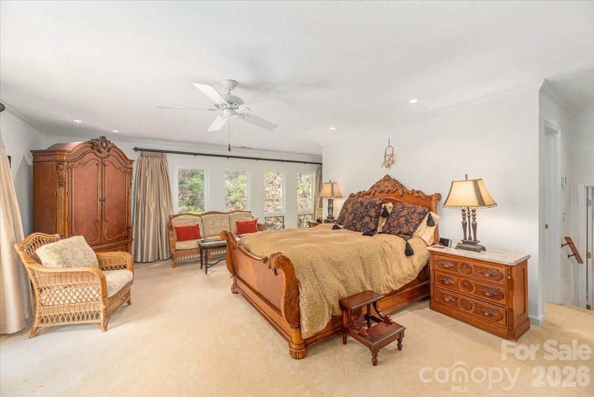 Laurel Ridge Country Club - Residential