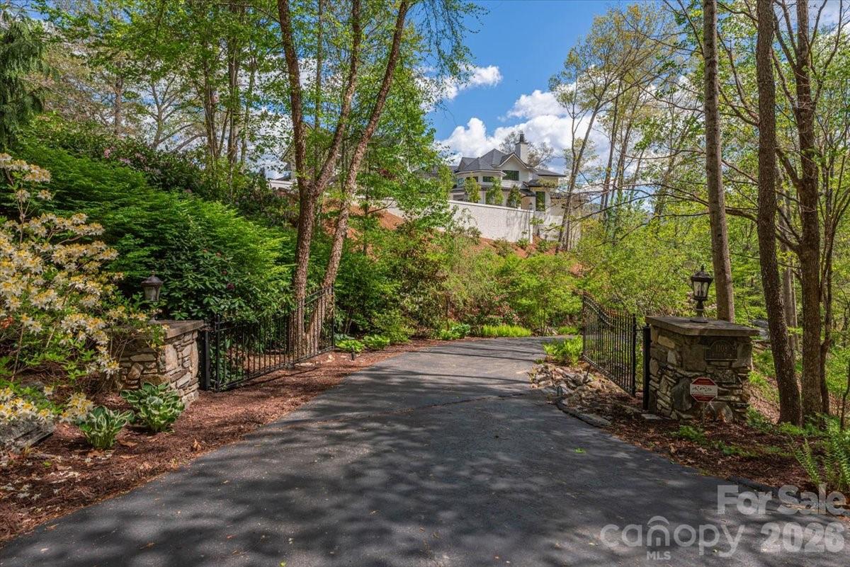 Laurel Ridge Country Club - Residential