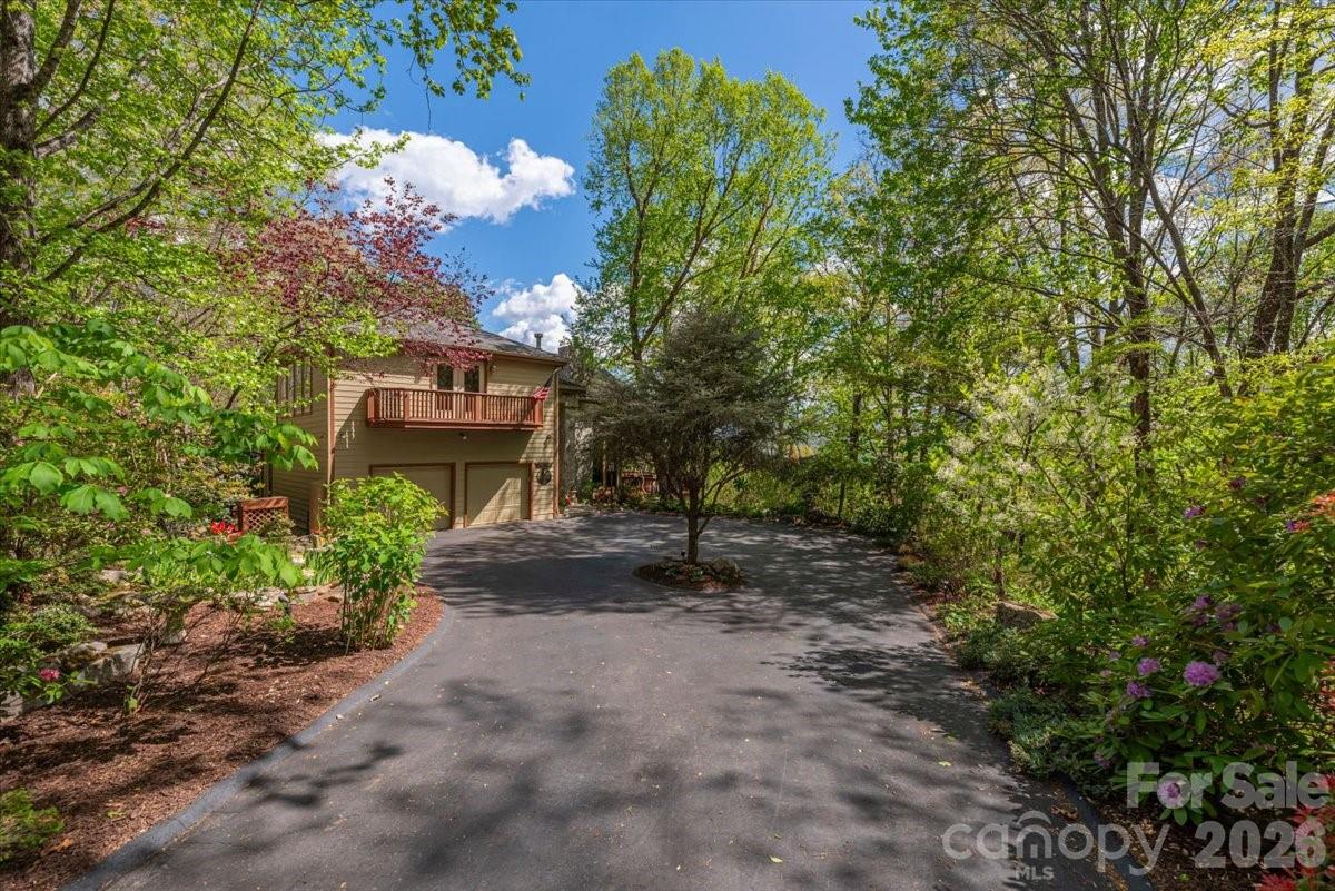 Laurel Ridge Country Club - Residential