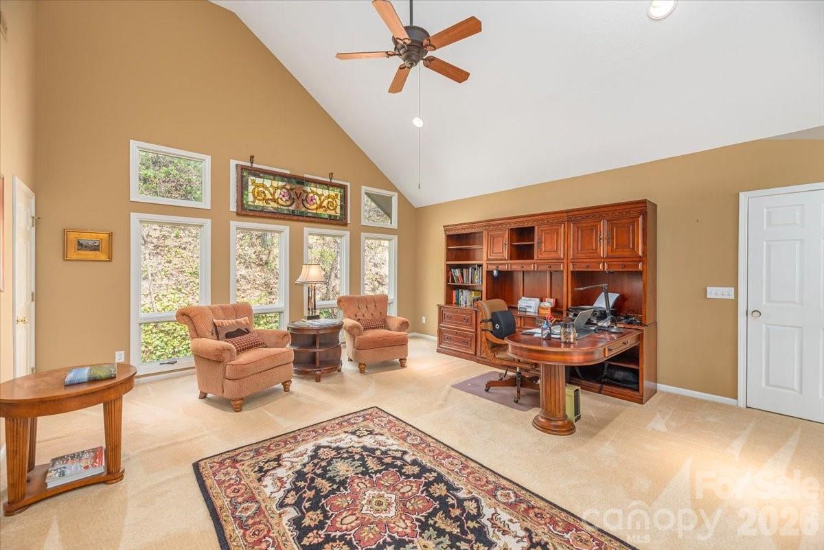 Laurel Ridge Country Club - Residential