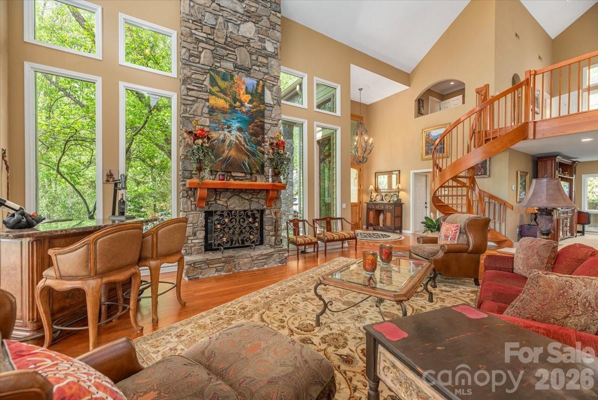 Laurel Ridge Country Club - Residential