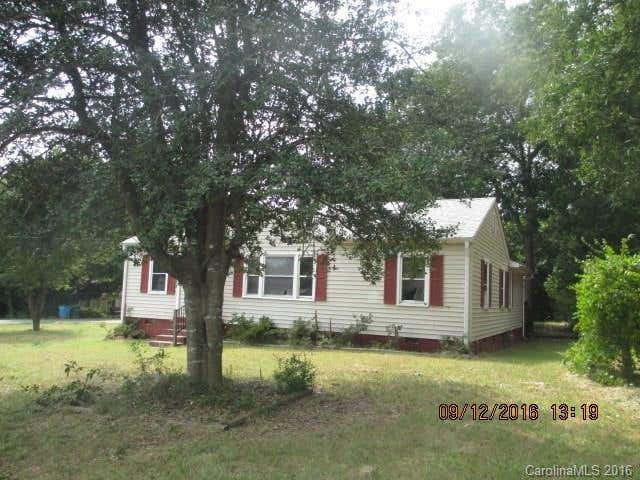 This property is in Highest & Best  with the deadline on noon 10/28. Instructions and Multiple offer are in attachments.  This property is eligible for the First Look Initiative through 10/25/2016.  Only will accept owner occupants through 10/25/2016.  Sold As Is!