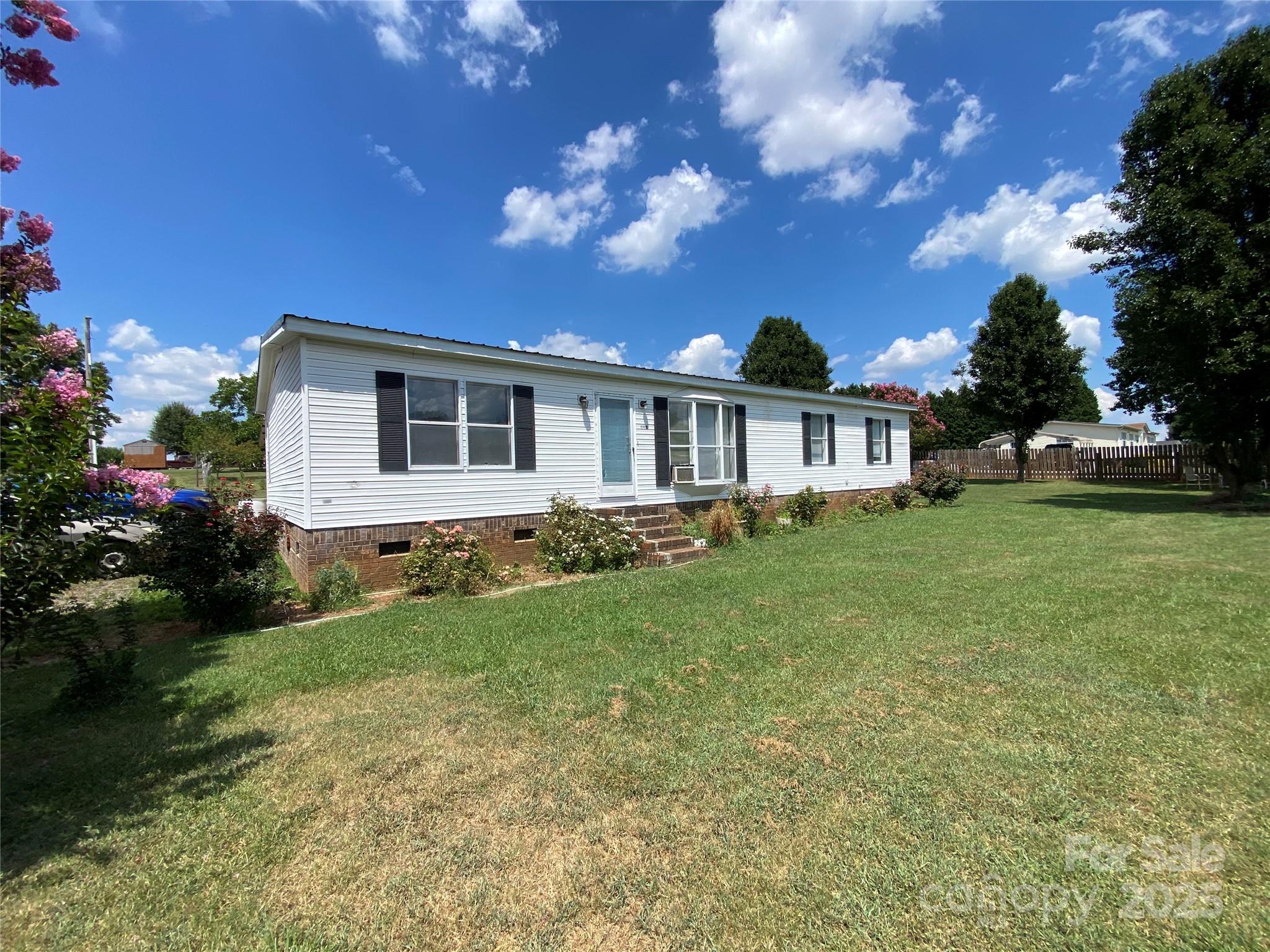 190 Westway Lane