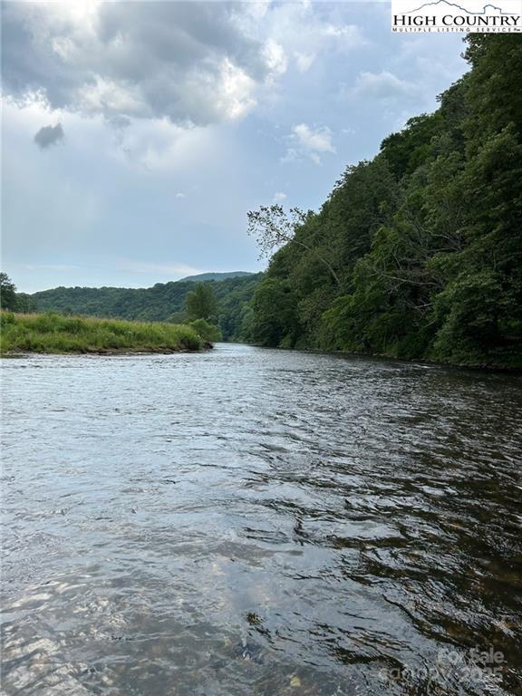 972 W Deep Ford Road