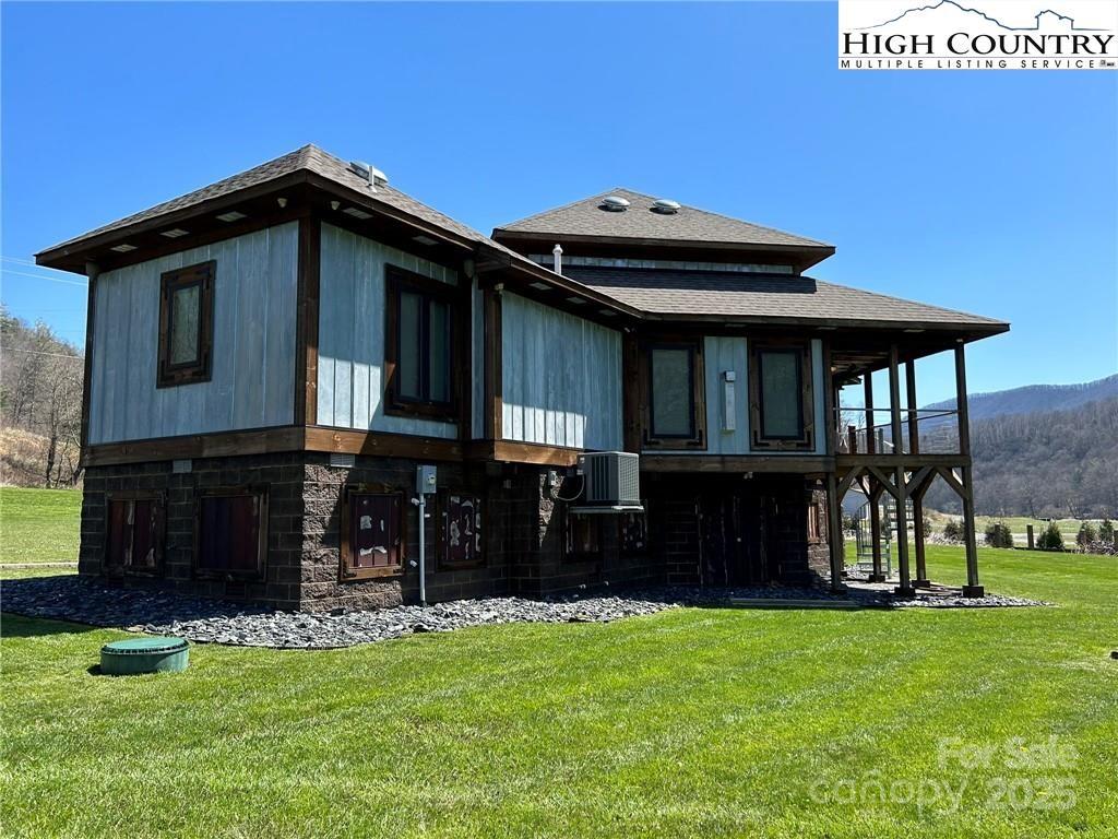 972 W Deep Ford Road