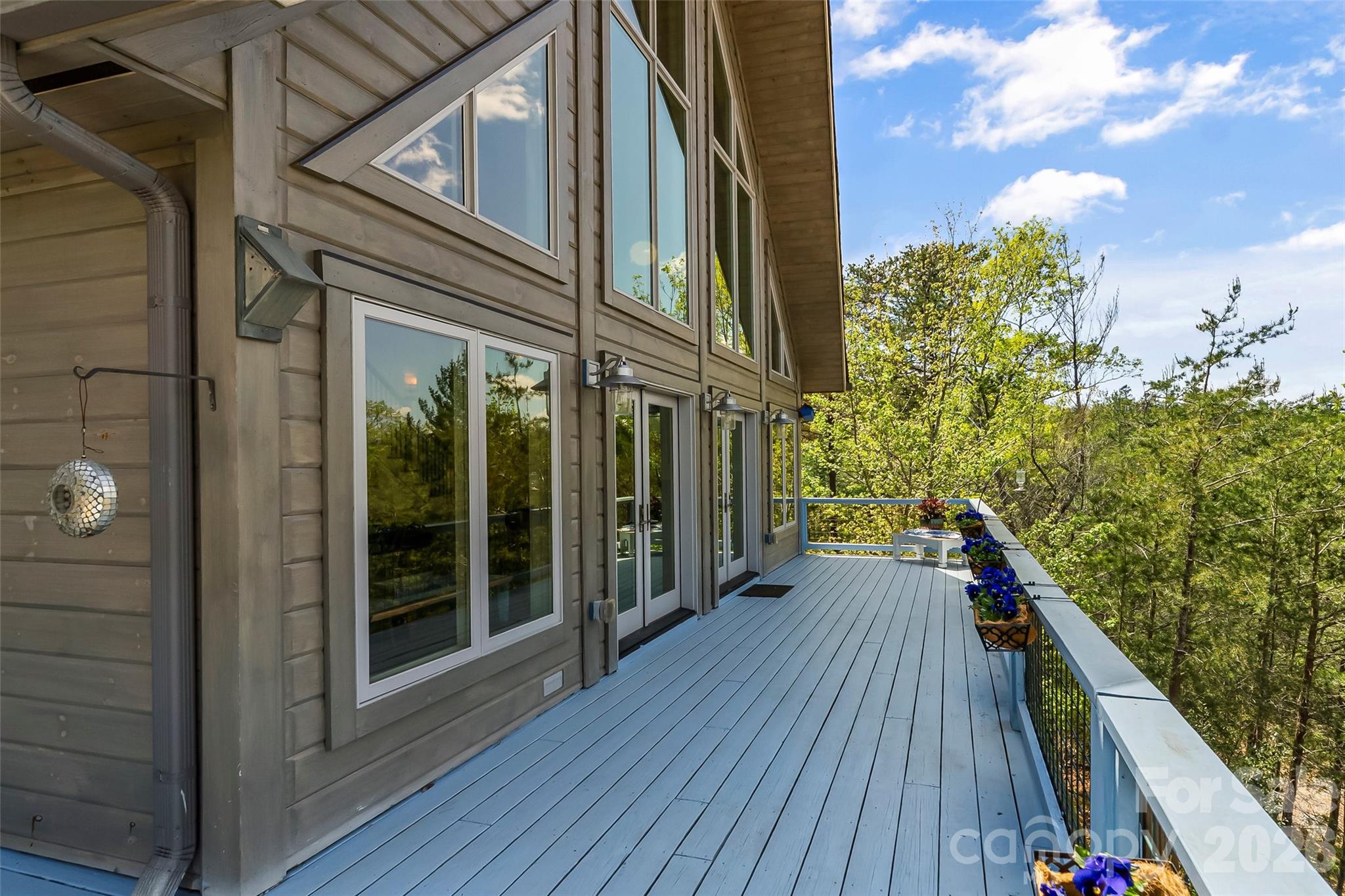 521 Waters Edge Drive