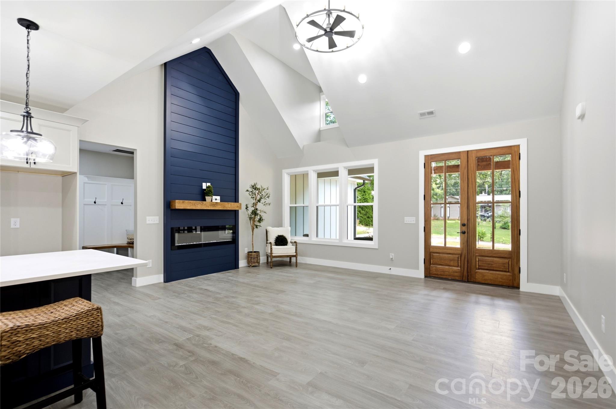 1851 Oleander Drive